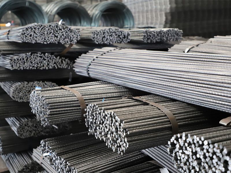 材料的強度等級標準值是根據什么原則確定的？